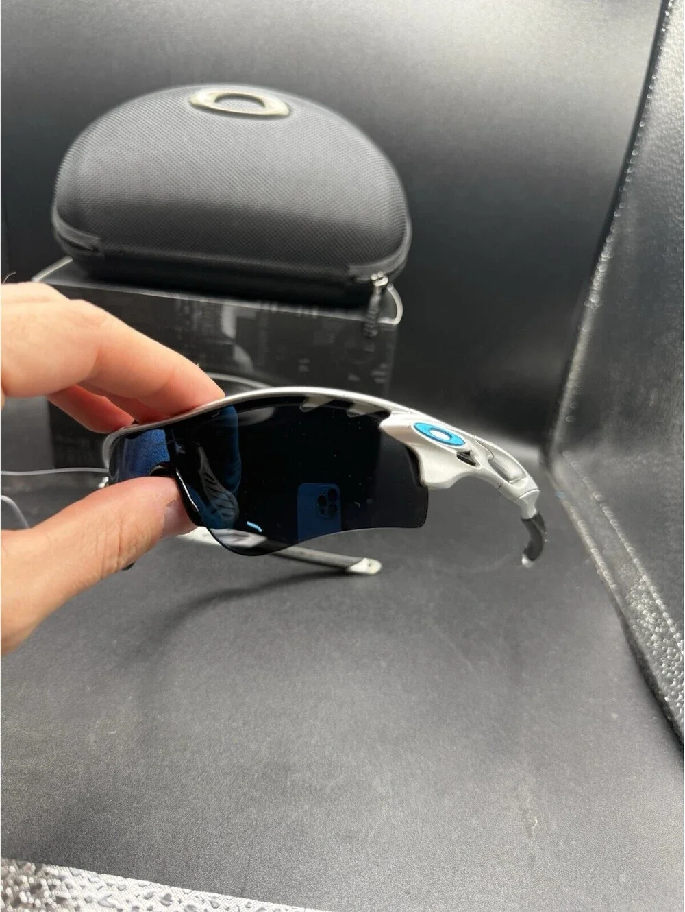 Oakley Radarlock Path Silver/Ice Iridium Lenses oo9181-03
